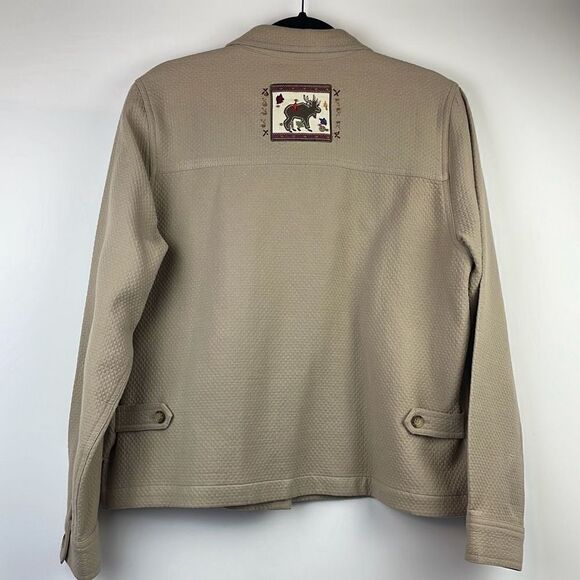 Christopher & Banks Tan Quilted Embroidered Canoe and Moose Themed Shirt M - Picture 8 of 12